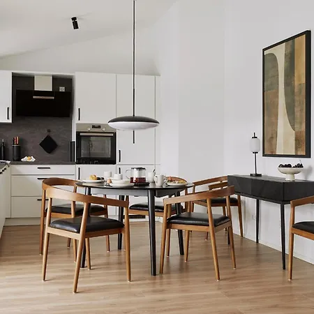 Matt ' Penthouse Mit Dachterrasse & Weinbergblick Apartment *