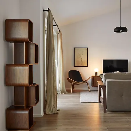 Apartment Matt ' Penthouse Mit Dachterrasse & Weinbergblick *
