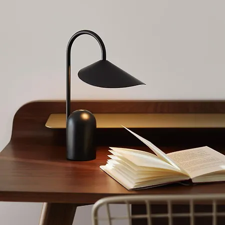 Matt ' Penthouse Mit Dachterrasse & Weinbergblick Оффенбург